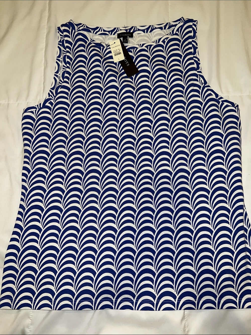 Talbots Navy & White Sleeveless Geometric Shell Top